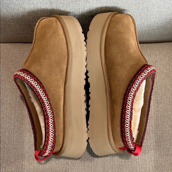 NEW UGG® Tazz Suede Platform Slipper Clogs Chestnut Size 8 - Picture 10 of 14